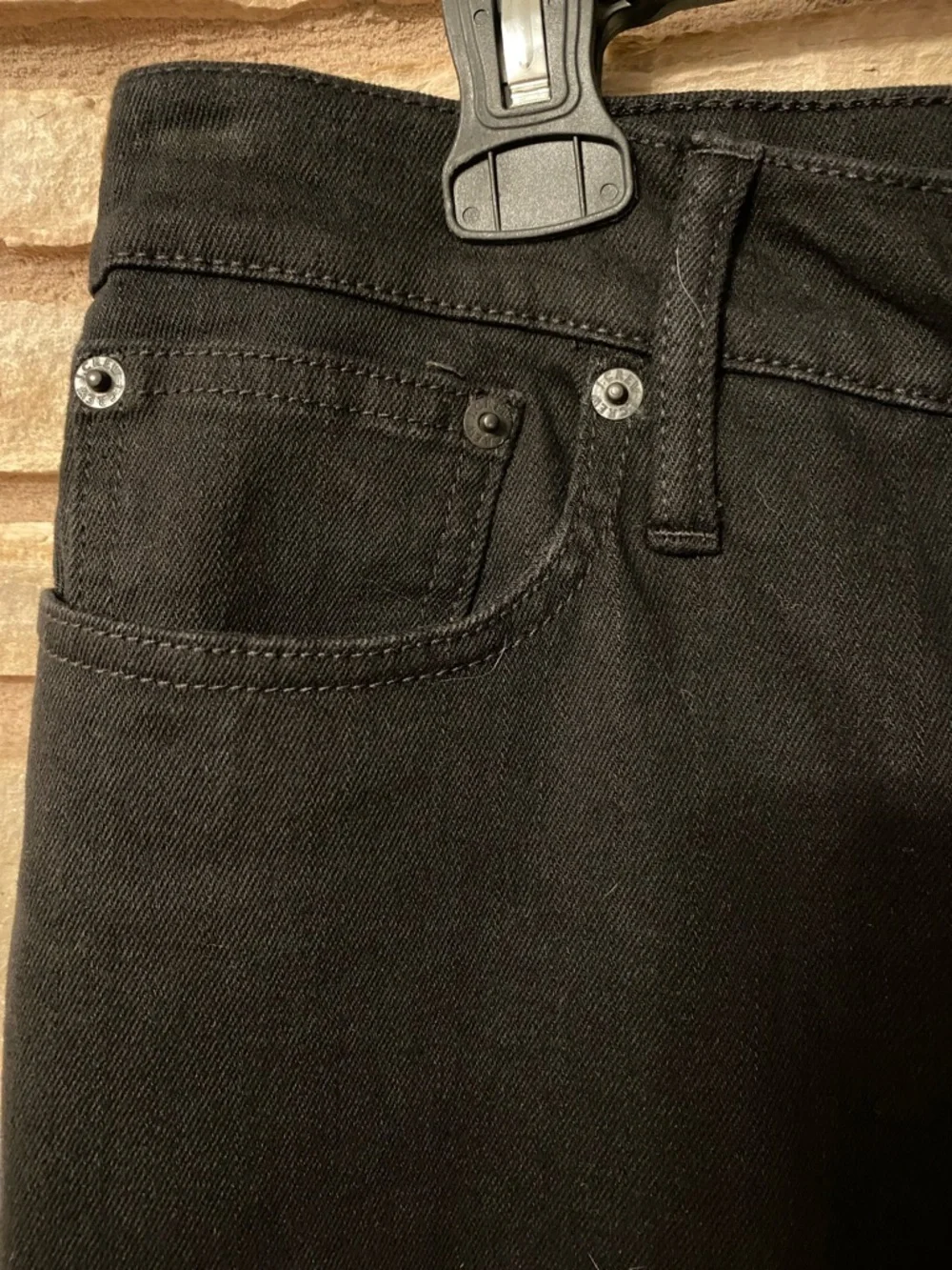 J Crew Flare crop black jean in all-day stretch Size 32